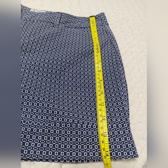 2 pairs of Catherine Malandrino shorts - Picture 10 of 12